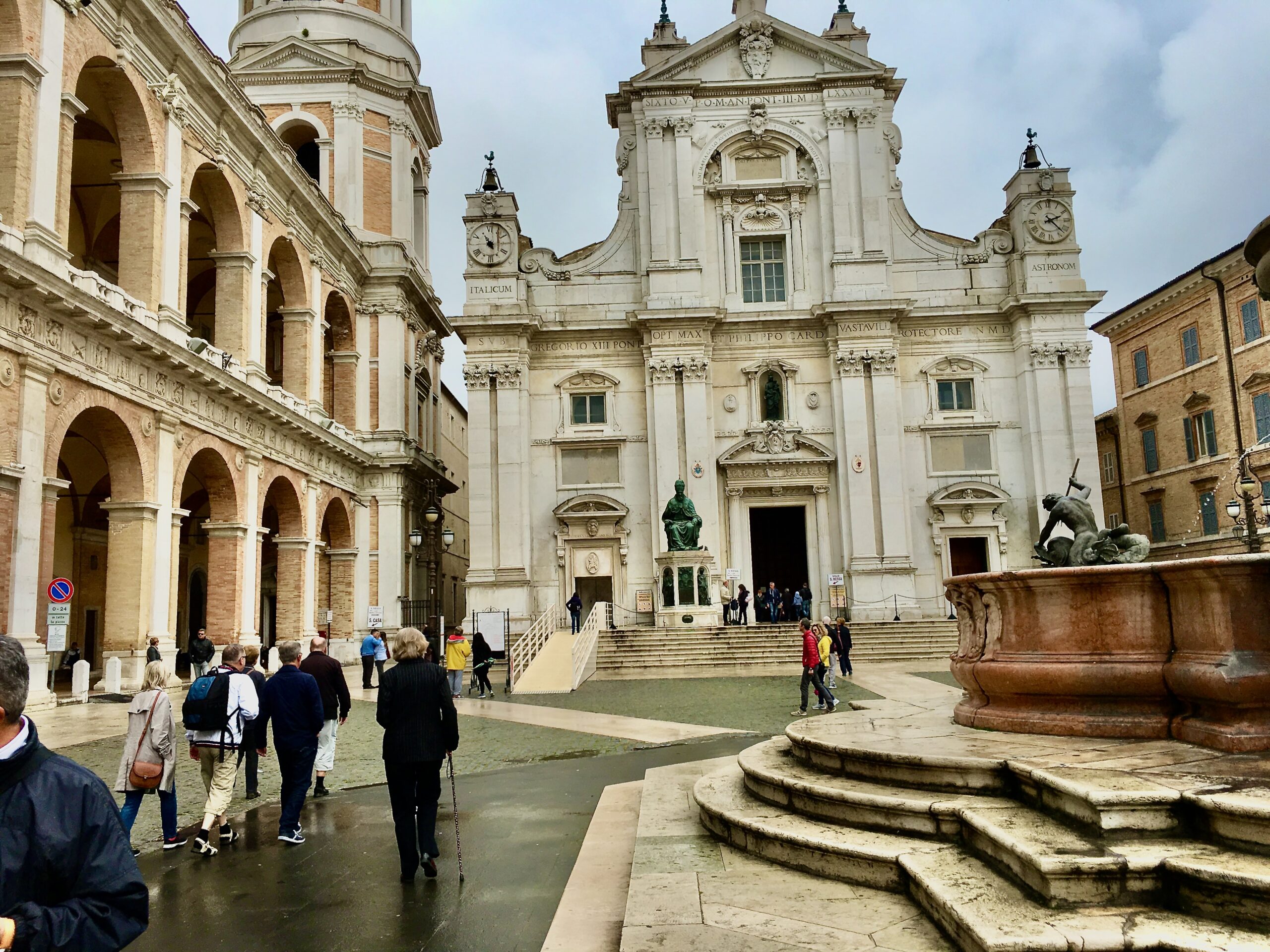 Urbino & Loreto: Renässansens juvel möter helig mystik